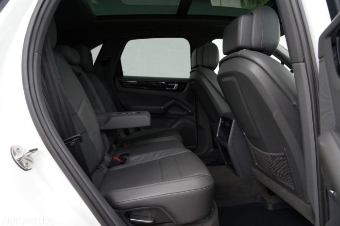 Porsche Cayenne Coupe Standard