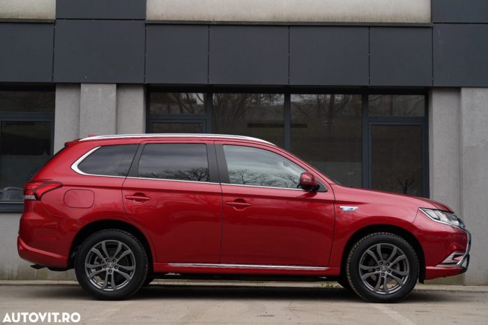 Mitsubishi Outlander 2.0 4WD Plus