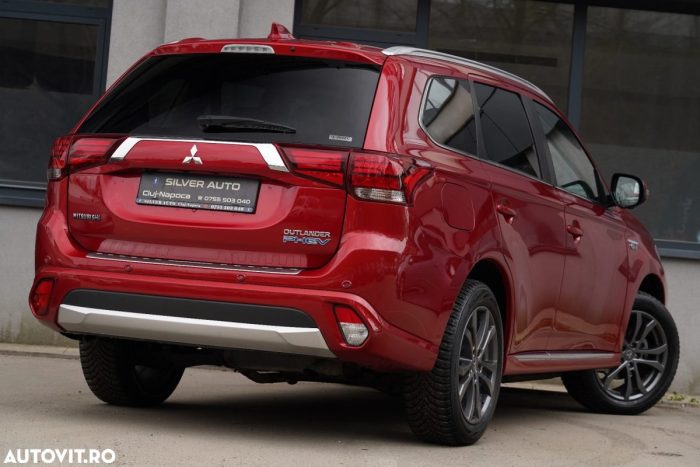 Mitsubishi Outlander 2.0 4WD Plus