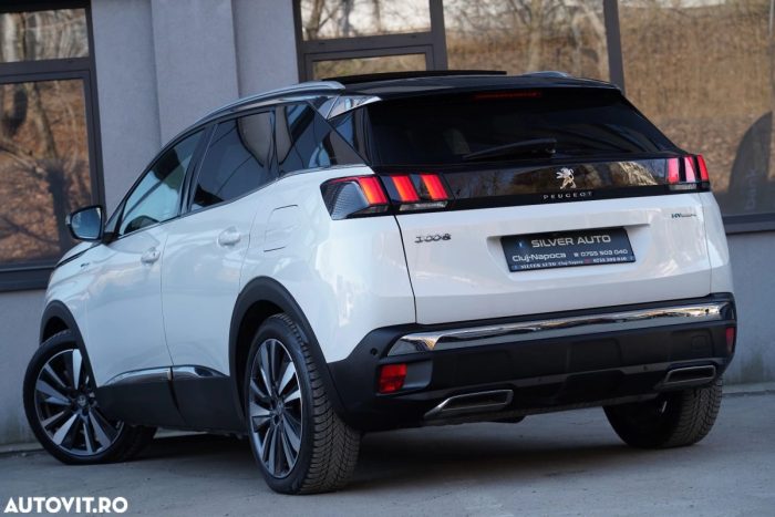 Peugeot 3008 PHEV EAT8 4X4 GT Pack