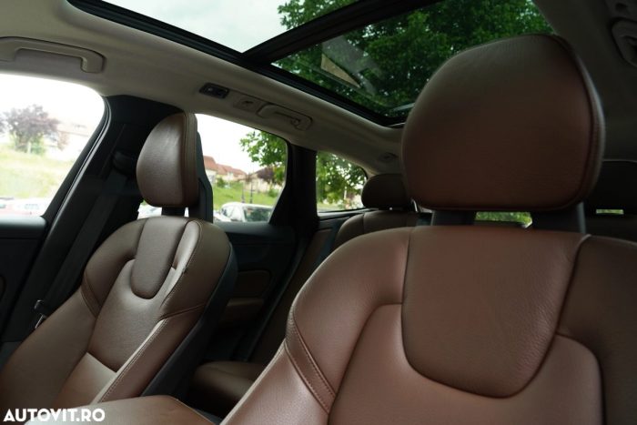 Volvo XC 60 B5 D AWD Geartronic Inscription