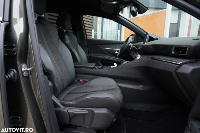 Peugeot 5008 2.0 BlueHDI s&s EAT8 GT