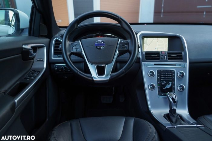 Volvo XC 60 D5 AWD Geartronic Summum
