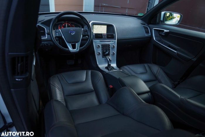 Volvo XC 60 D5 AWD Geartronic Summum