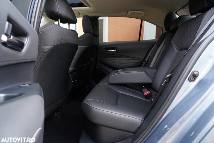 Toyota Corolla 1.8 HSD Exclusive