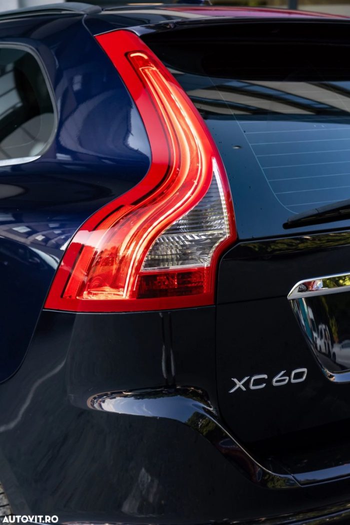 Volvo XC 60 D4 AWD Geartronic Summum