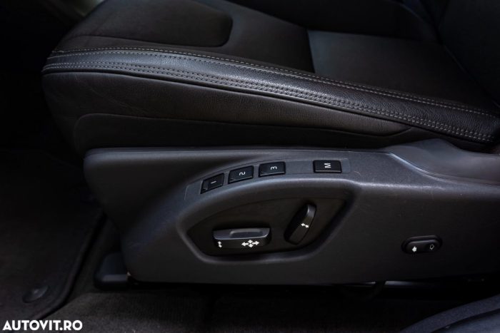 Volvo XC 60 D4 AWD Geartronic Summum
