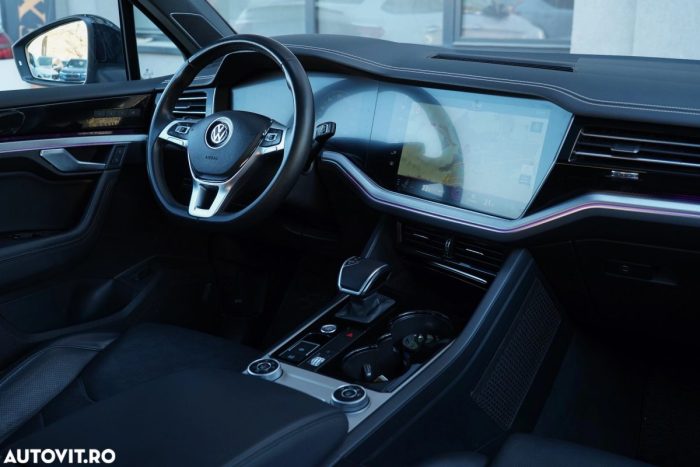 Volkswagen Touareg 3.0 V6 TDI 4Motion DPF Automatik R-Line