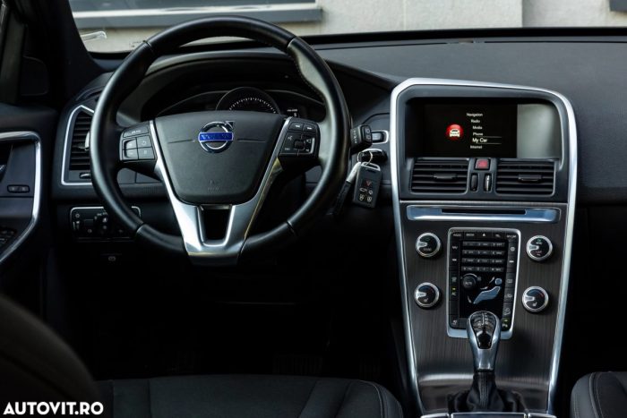 Volvo XC 60 D4 AWD Geartronic Summum
