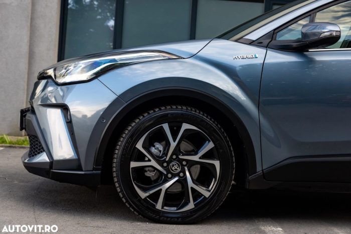 TOYOTA CH-R Hybrid
